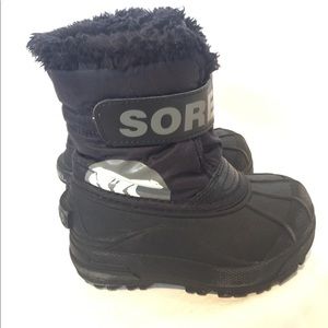 Sorel boots🖤